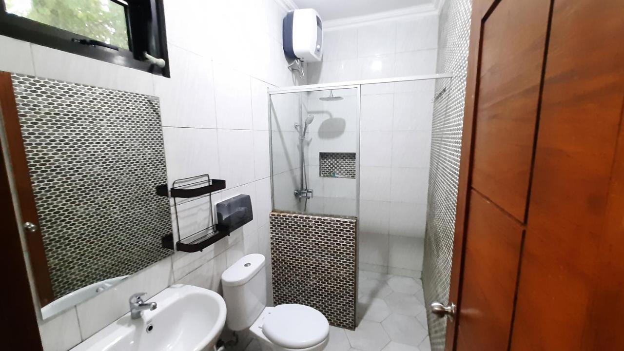 Bukit Indah Doda Hotel&Resorts Palu Exterior foto