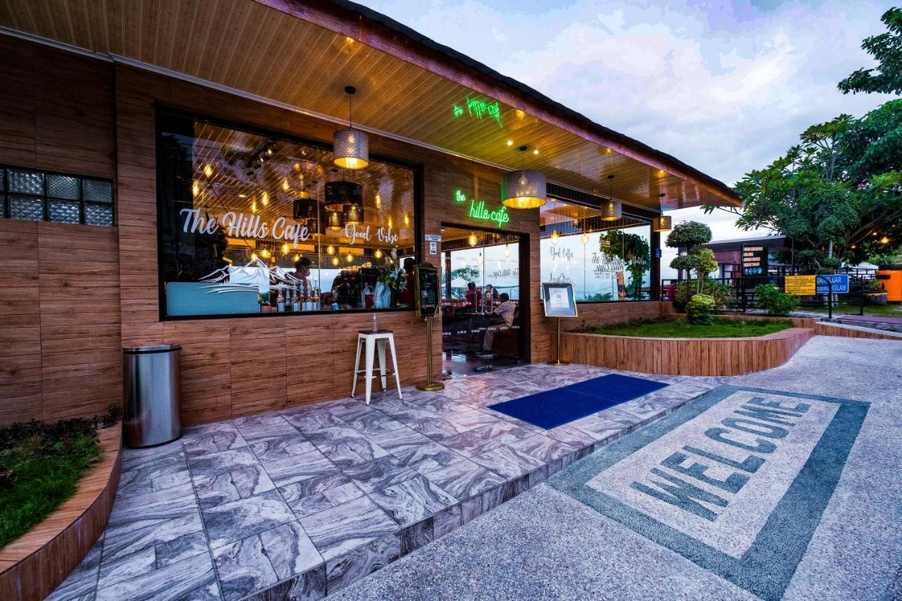 Bukit Indah Doda Hotel&Resorts Palu Exterior foto