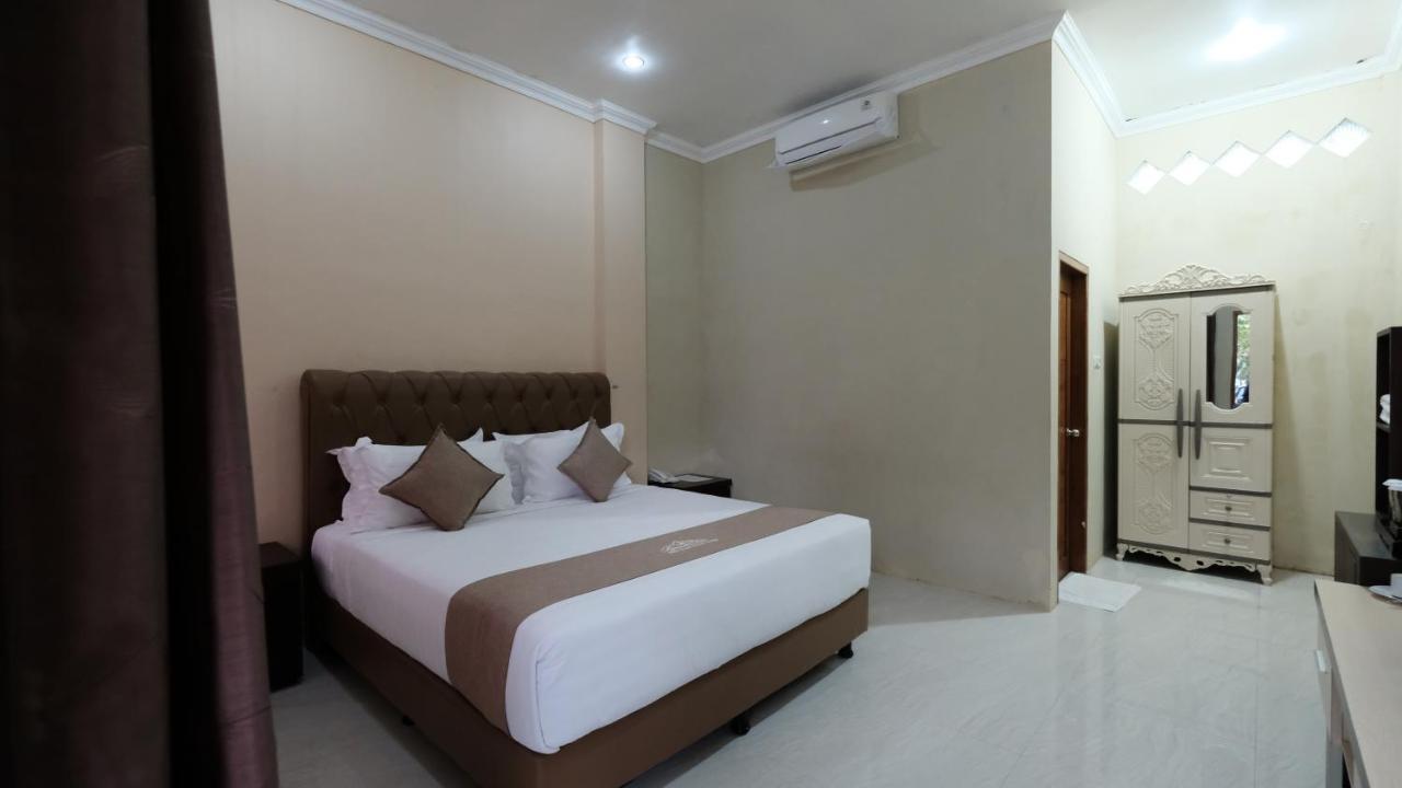 Bukit Indah Doda Hotel&Resorts Palu Exterior foto