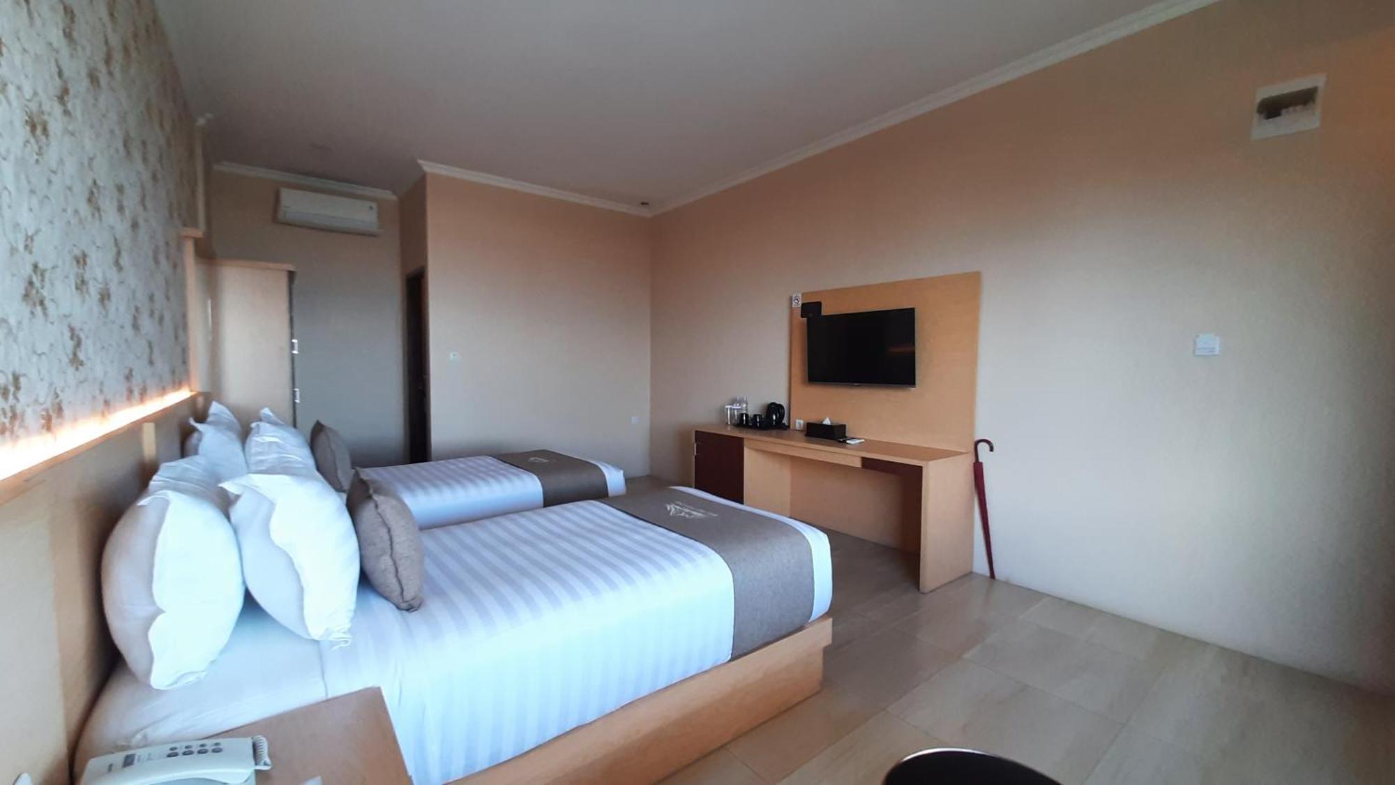 Bukit Indah Doda Hotel&Resorts Palu Zimmer foto